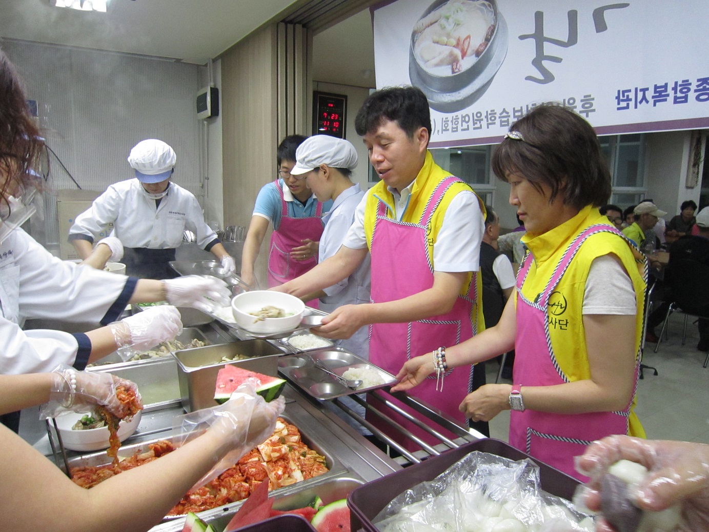 소중한 분들과 함께 하는 복날 삼계탕 나눔