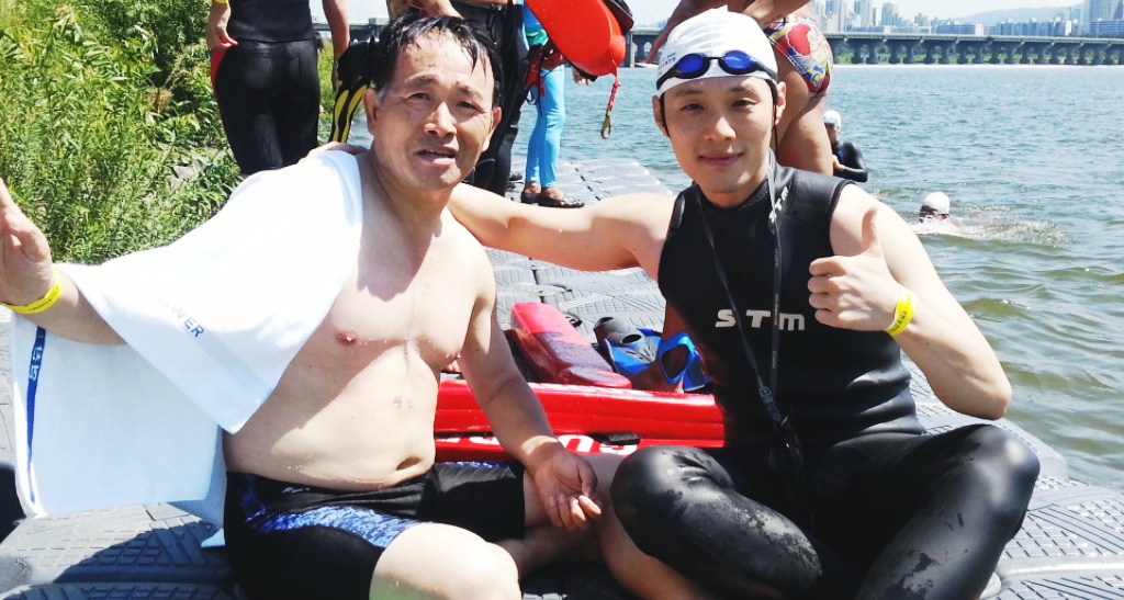 제8회 장애인수영 한강 건너기 대회 참가