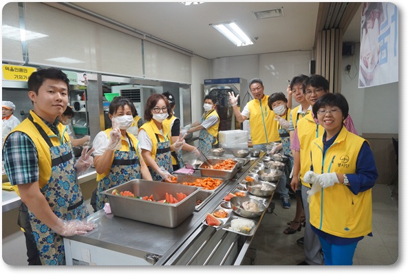 초복, 삼계탕 나눔 실시