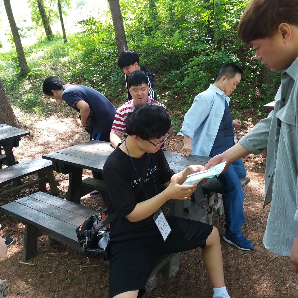 직업적응훈련반, 전문직종훈련반 , 해누리 청년대학 숲체험