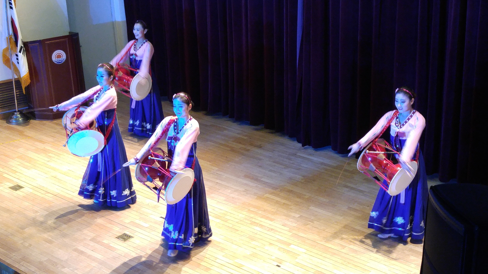 5월 지역사회 주민 및 장애인이 함께하는 관내공연(평양아리랑 예술단)