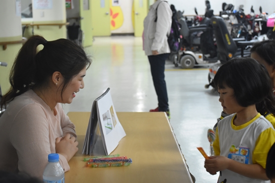 2018 이마트와 함께하는 지구사랑 환경사랑 그림대회 실시