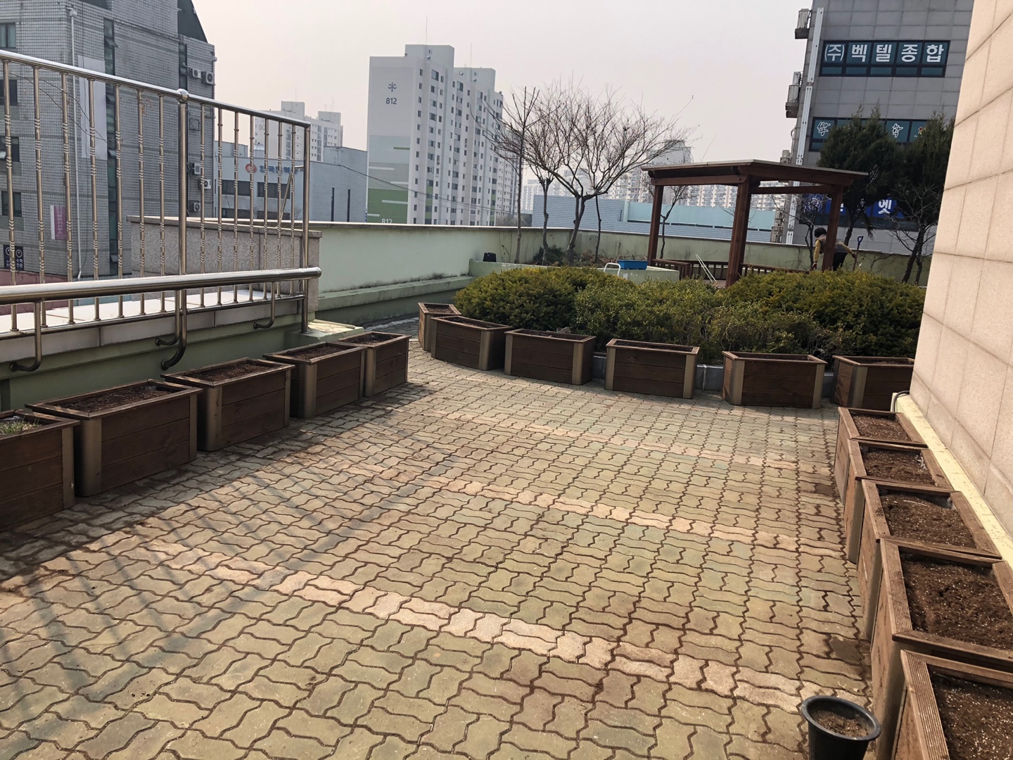 도시농부-옥상텃밭 밭갈이~~~LET