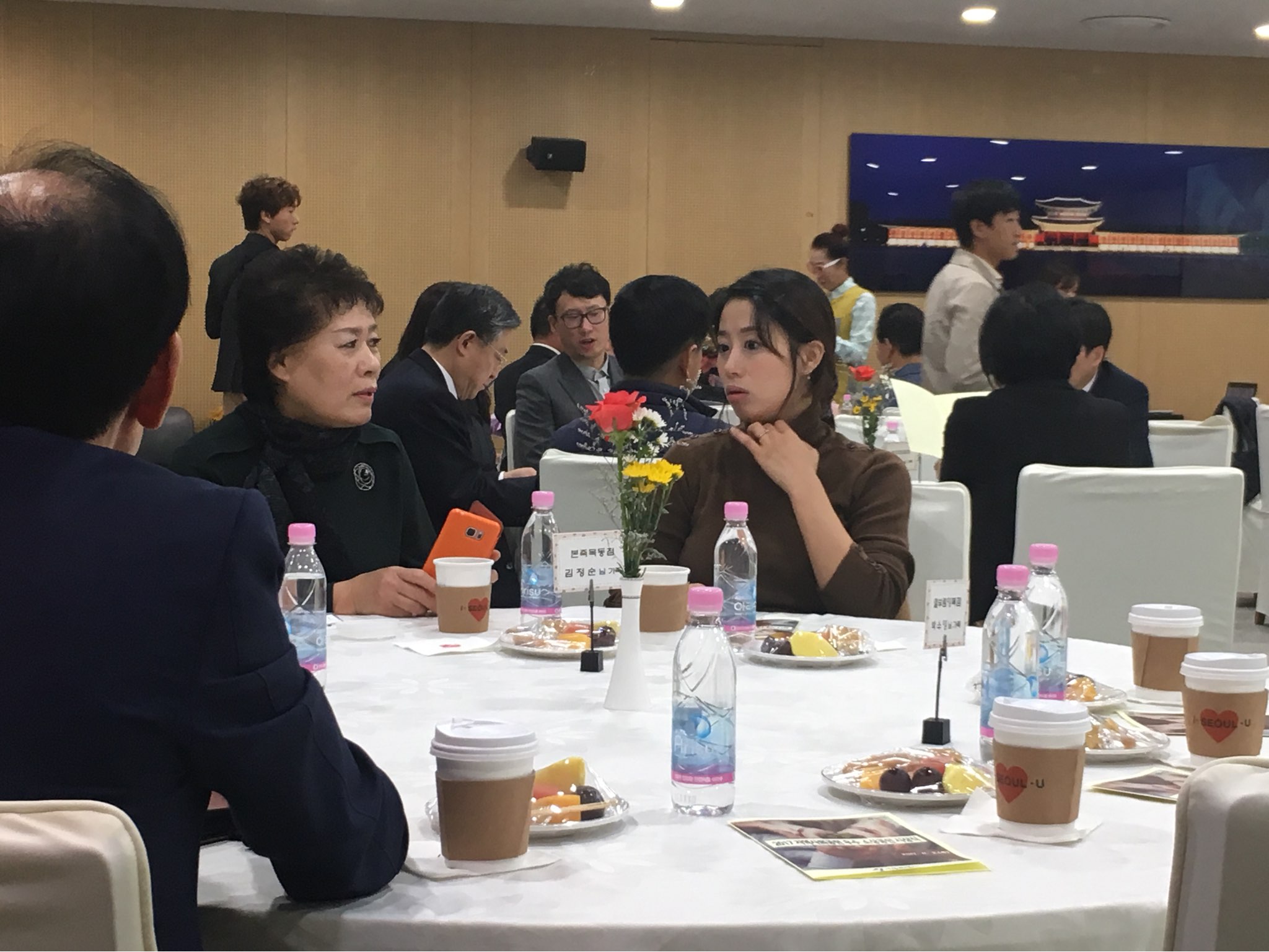 본죽 아크로텔 우수소상공인 시상