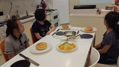 청소년통합지원반" 이마트와 함께하는 케익만들기체험"