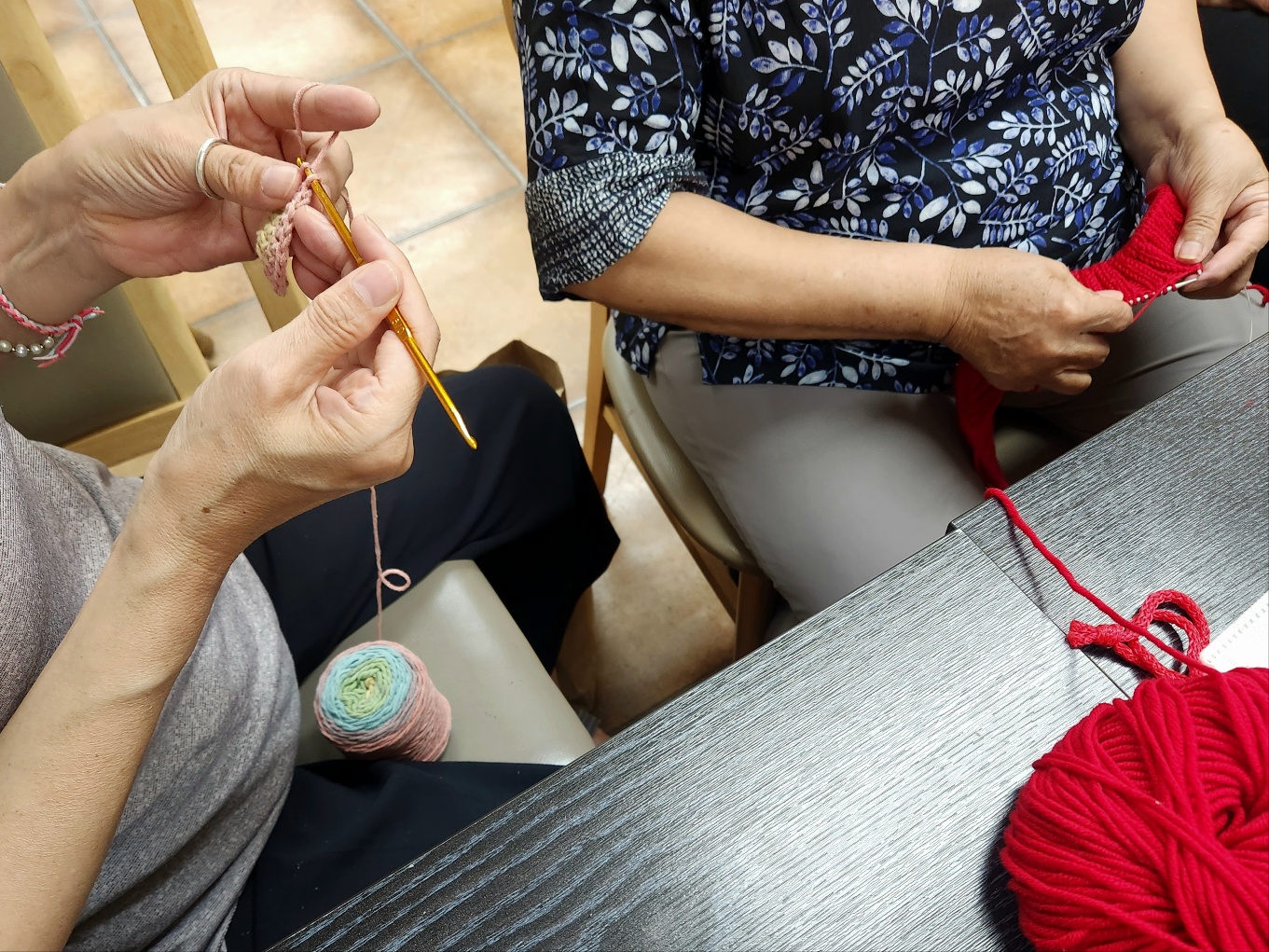 어머니의 뜨개질