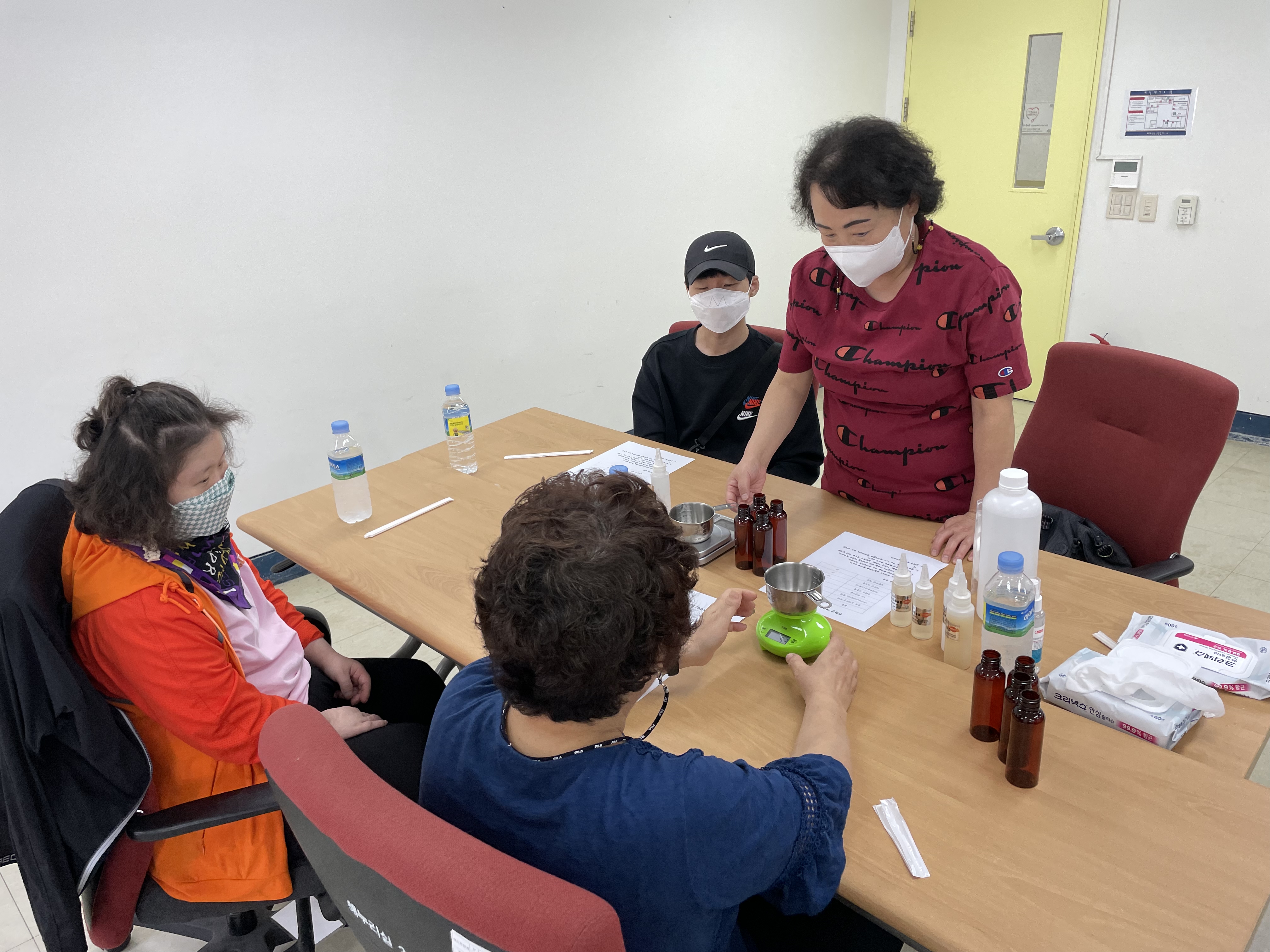 2021 이웃만들기 정기모임 실시 - 만들기 체험활동