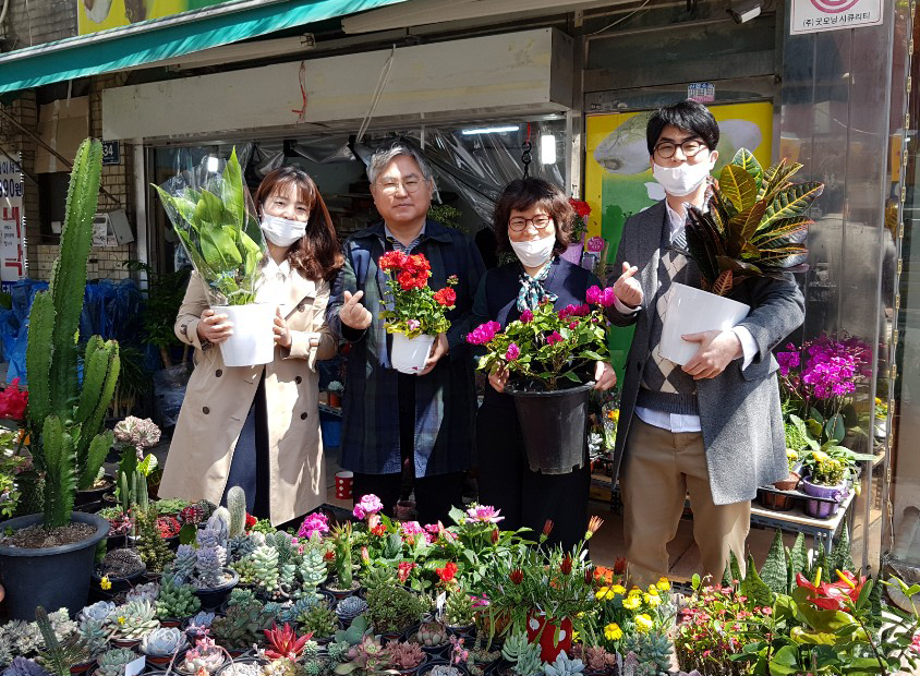 양천구사회복지기관협의회, 독거어르신 마음에 활짝 핀 봄을 전합니다.