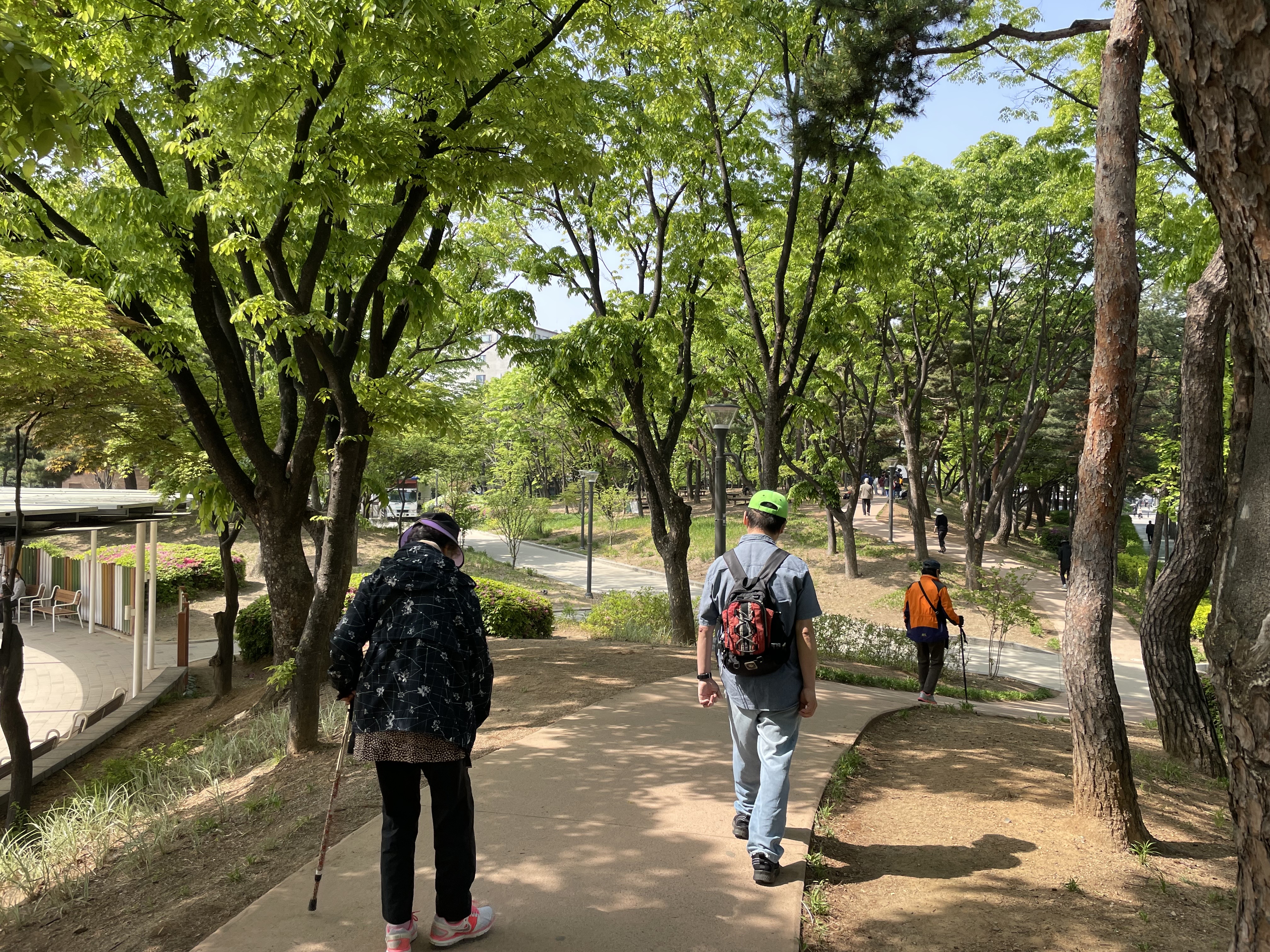 우리, 같이 걸을까요?