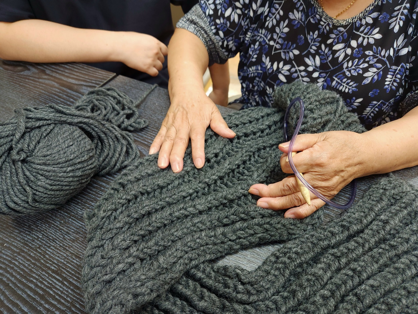 어머니의 뜨개질