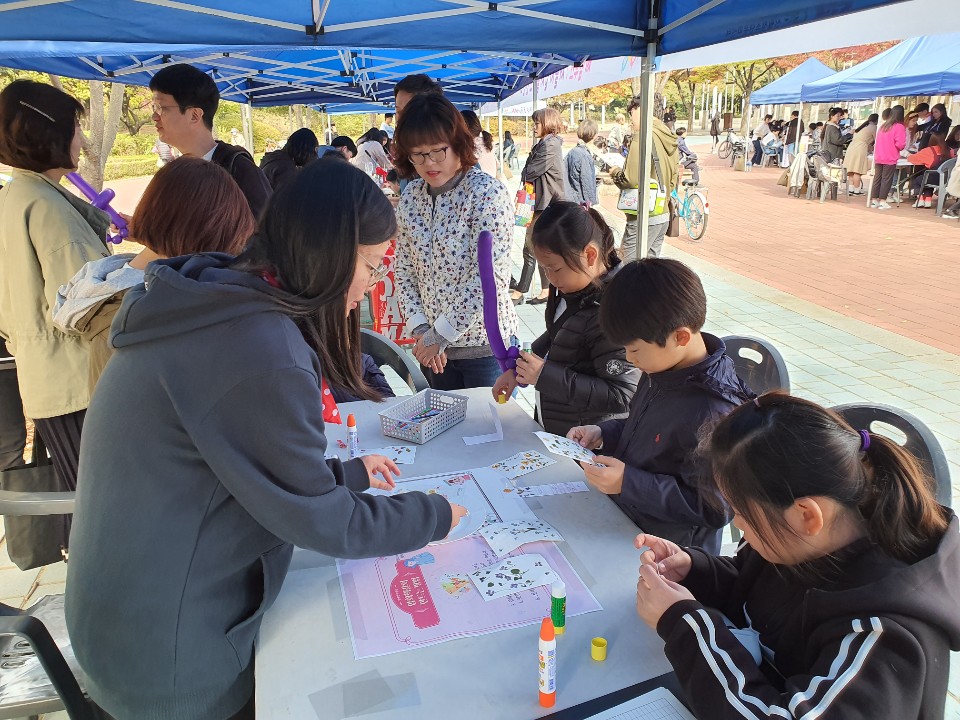 장애비장애청소년통합인권동아리 캠페인 진행