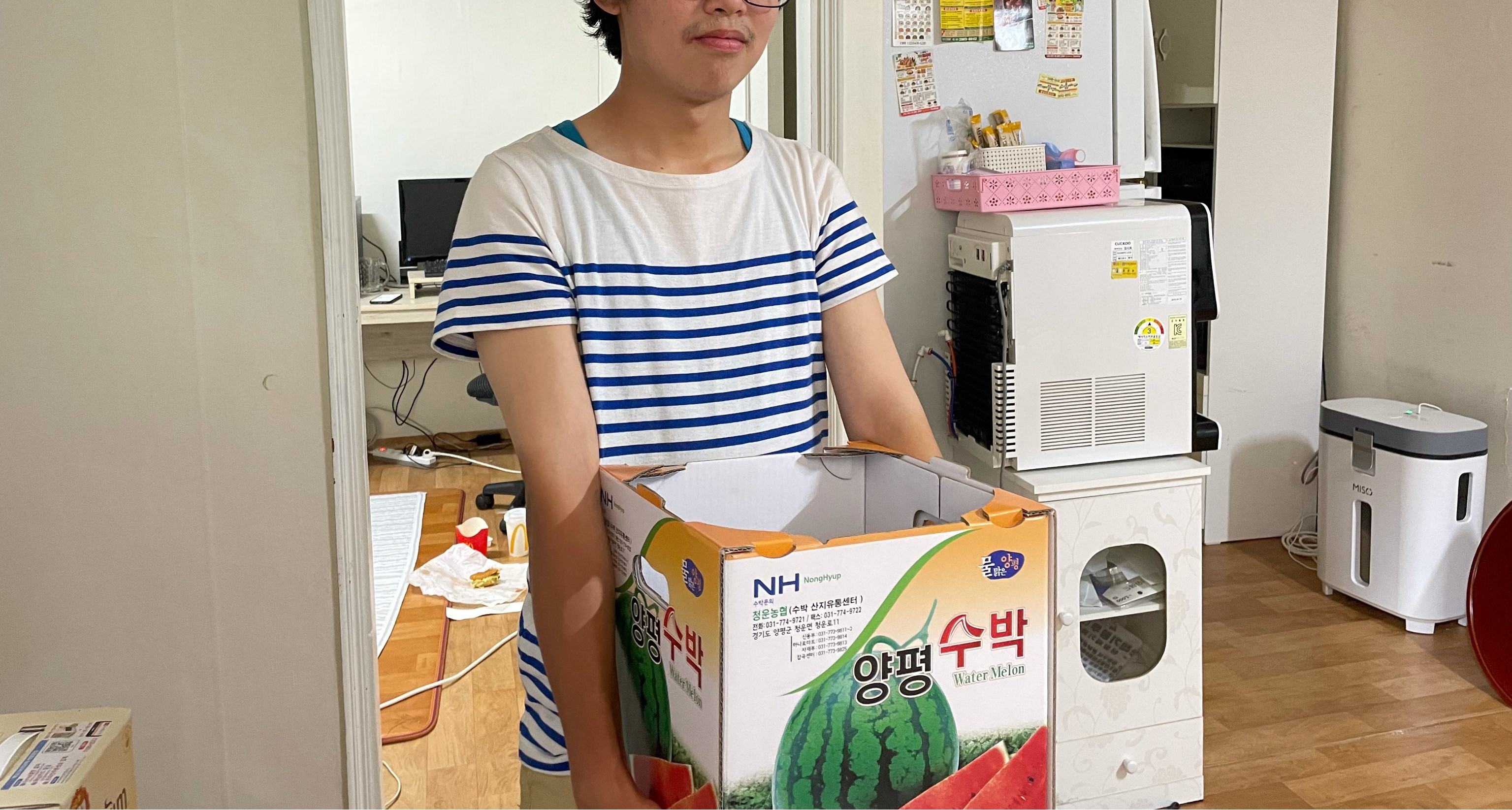 우양재단 저소득층 신선과일(수박) 지원