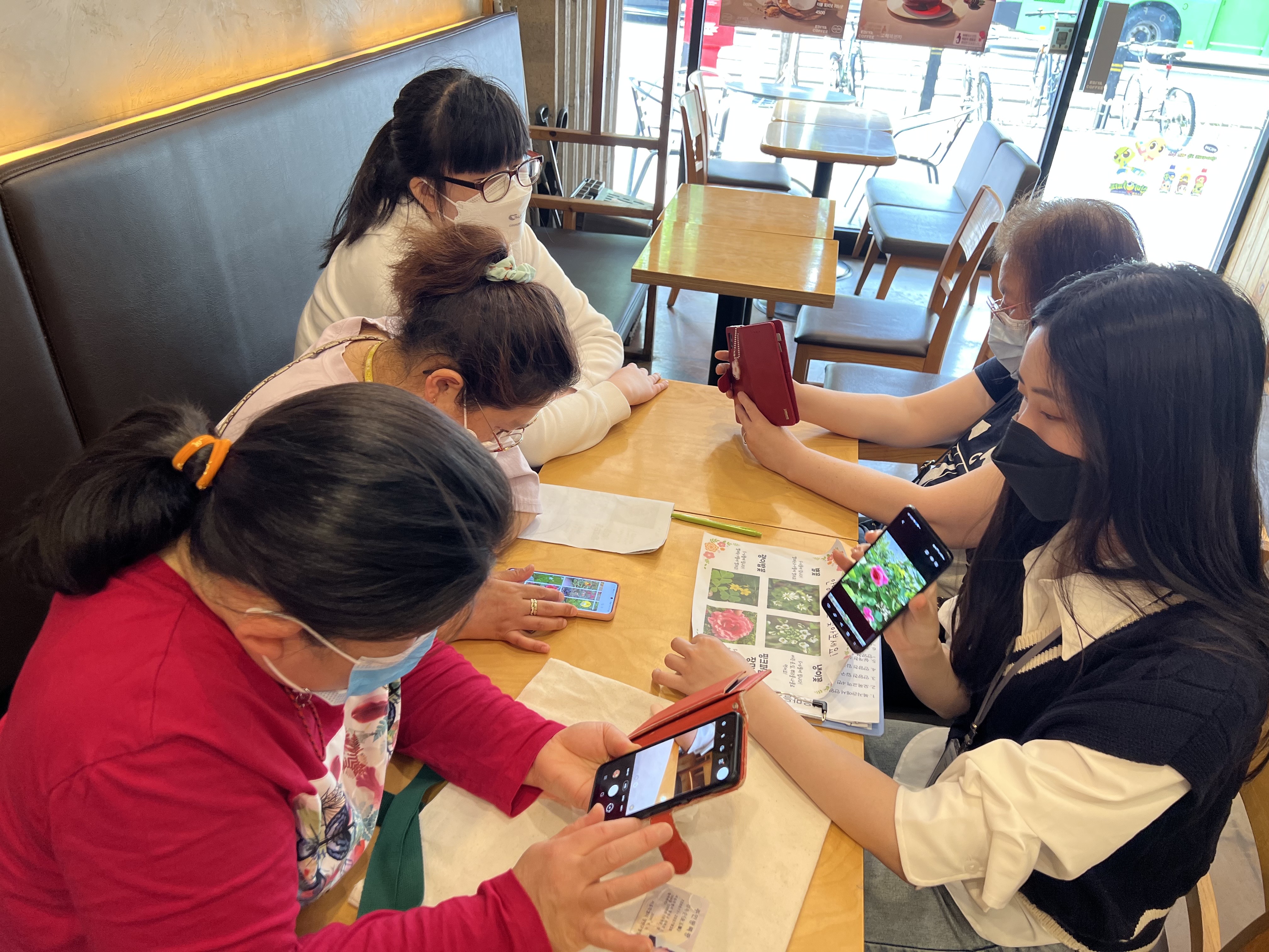 2022 이웃만들기 정기 모임 실시 - 안양천 봄꽃 나들이