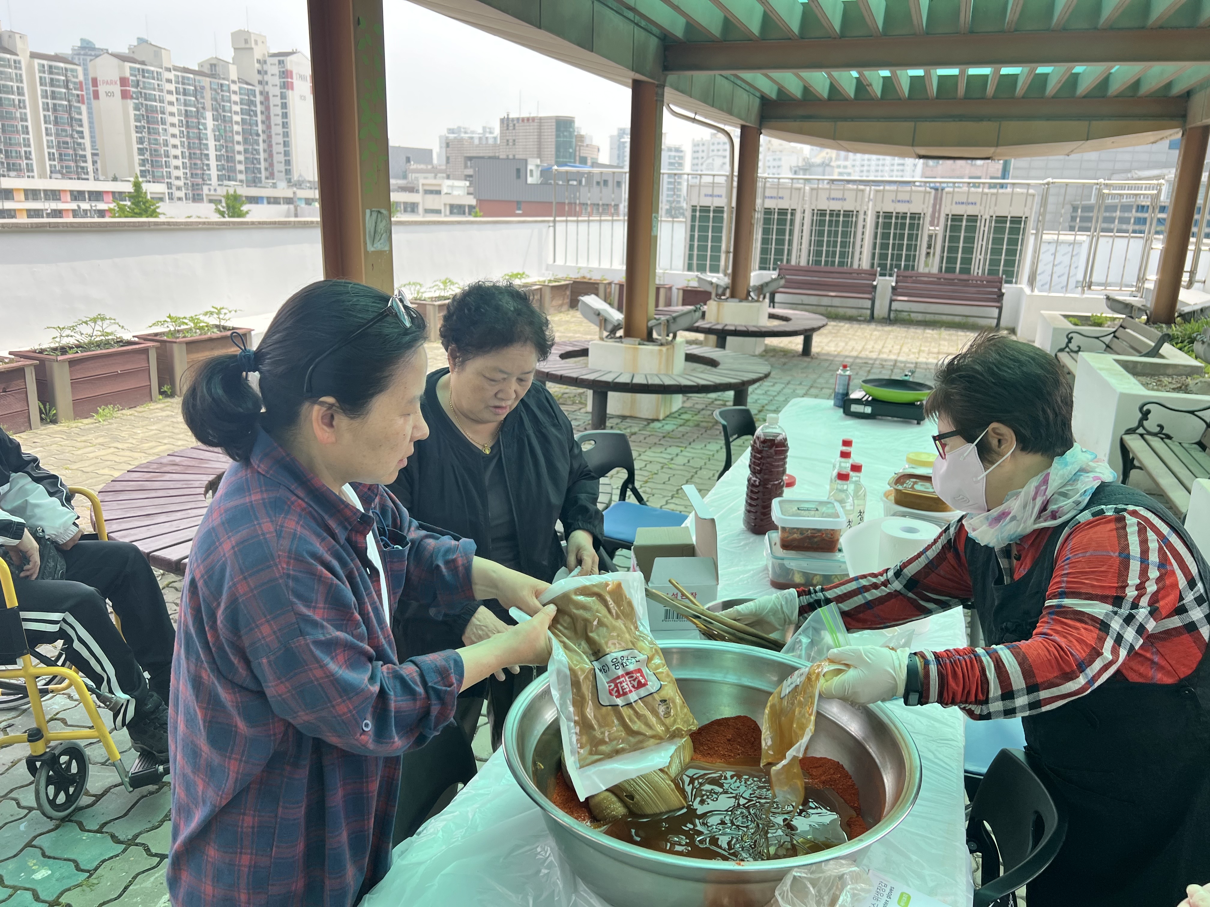 2023년 어느날 갑자기 주민모임 진행