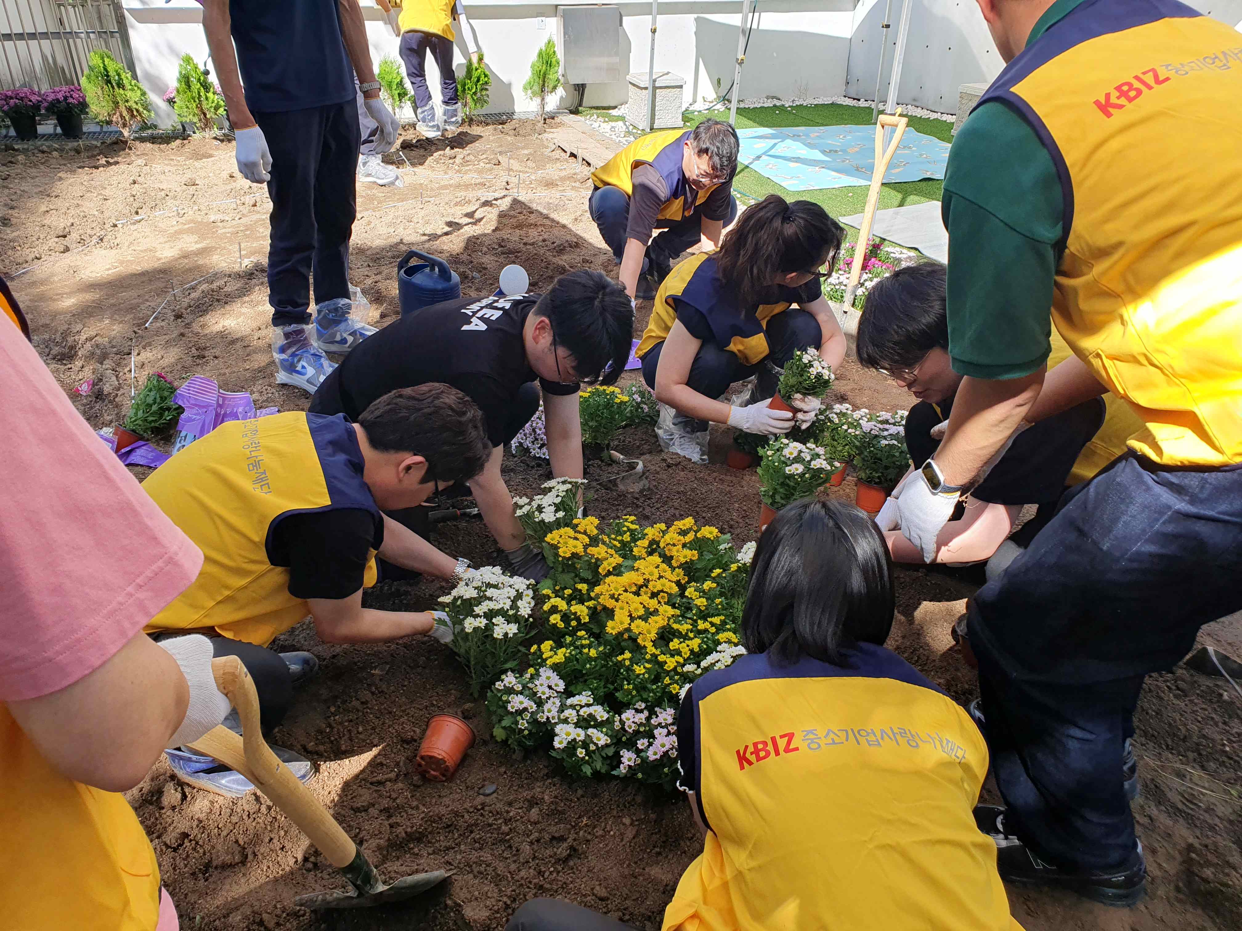 중소기업중앙회와 별일있는 정원 가꾸기