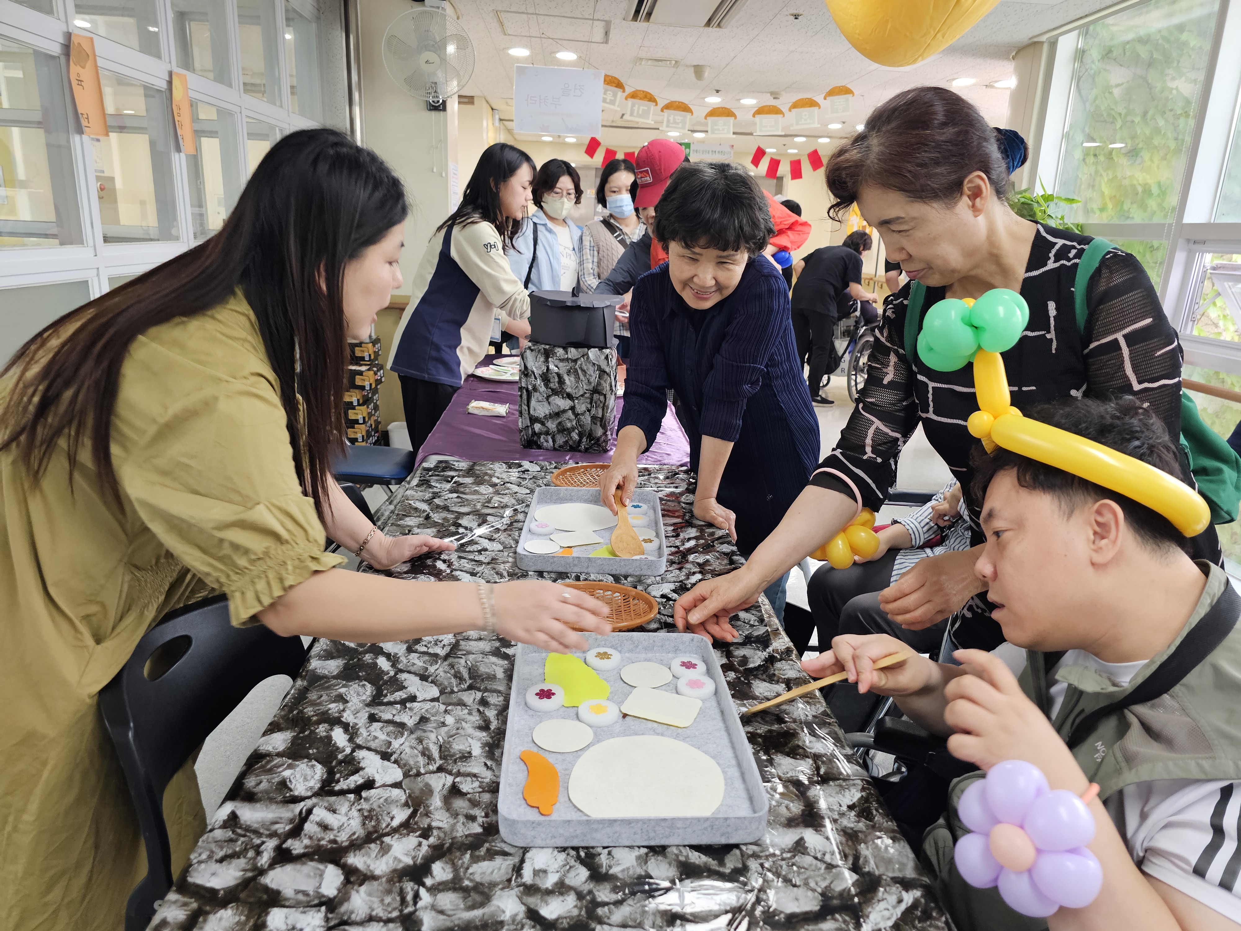 누리와 함께 한가위해요