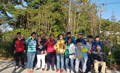 천리포 수목원에서