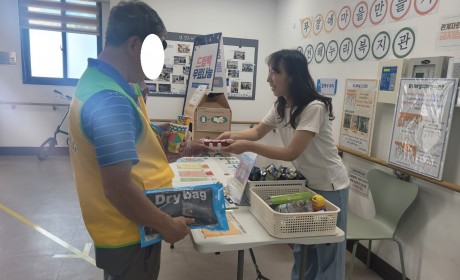 기후 위기를 알리고, 직접 환경을 보호하는 방법을 실천해보는 시간을 가졌습니다.